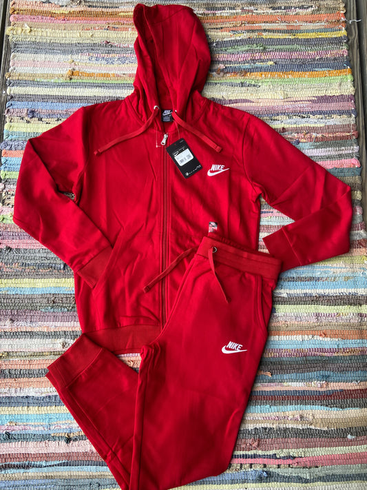 Red Nike Set